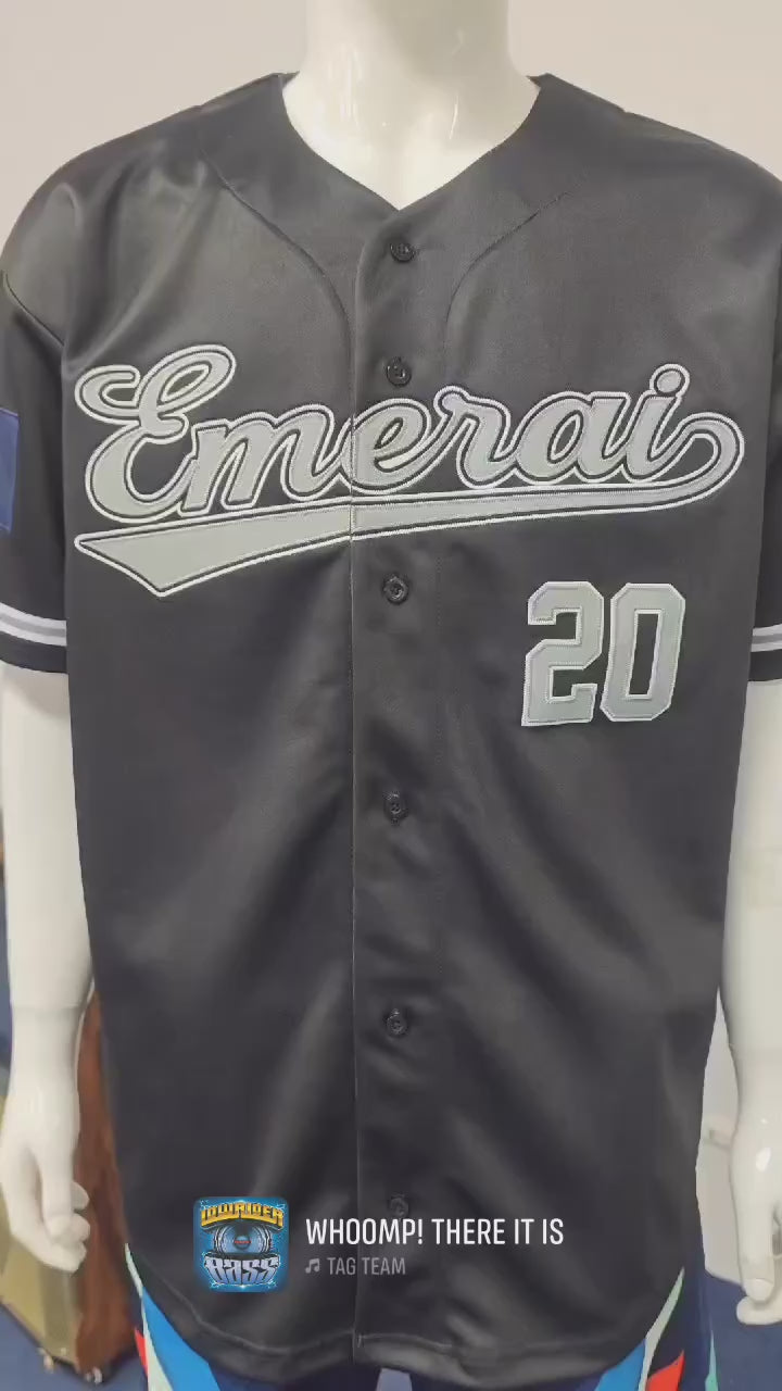 MLB Emerai tops , size chart in media