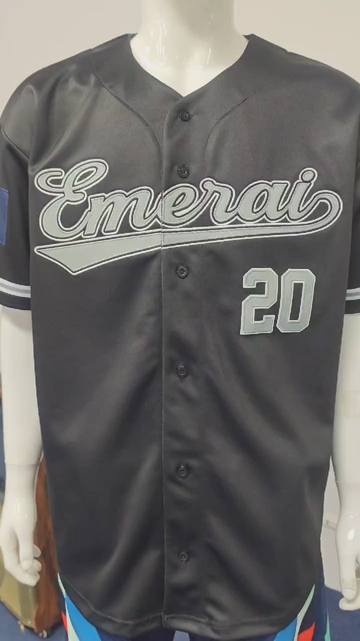 MLB Emerai tops , size chart in media